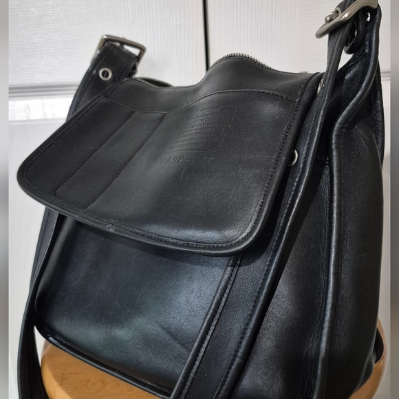 Coach Legacy Bag 9966 Nickel Hardware Vintage Black Leather Shoulder Bag - Picture 8 of 16